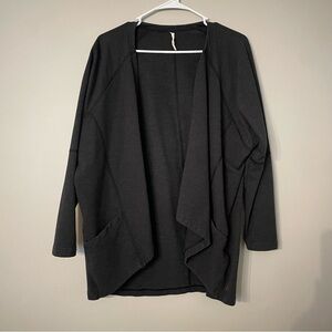 Lucy Women’s Charcoal Gray Knit Sweater Cardigan Medium